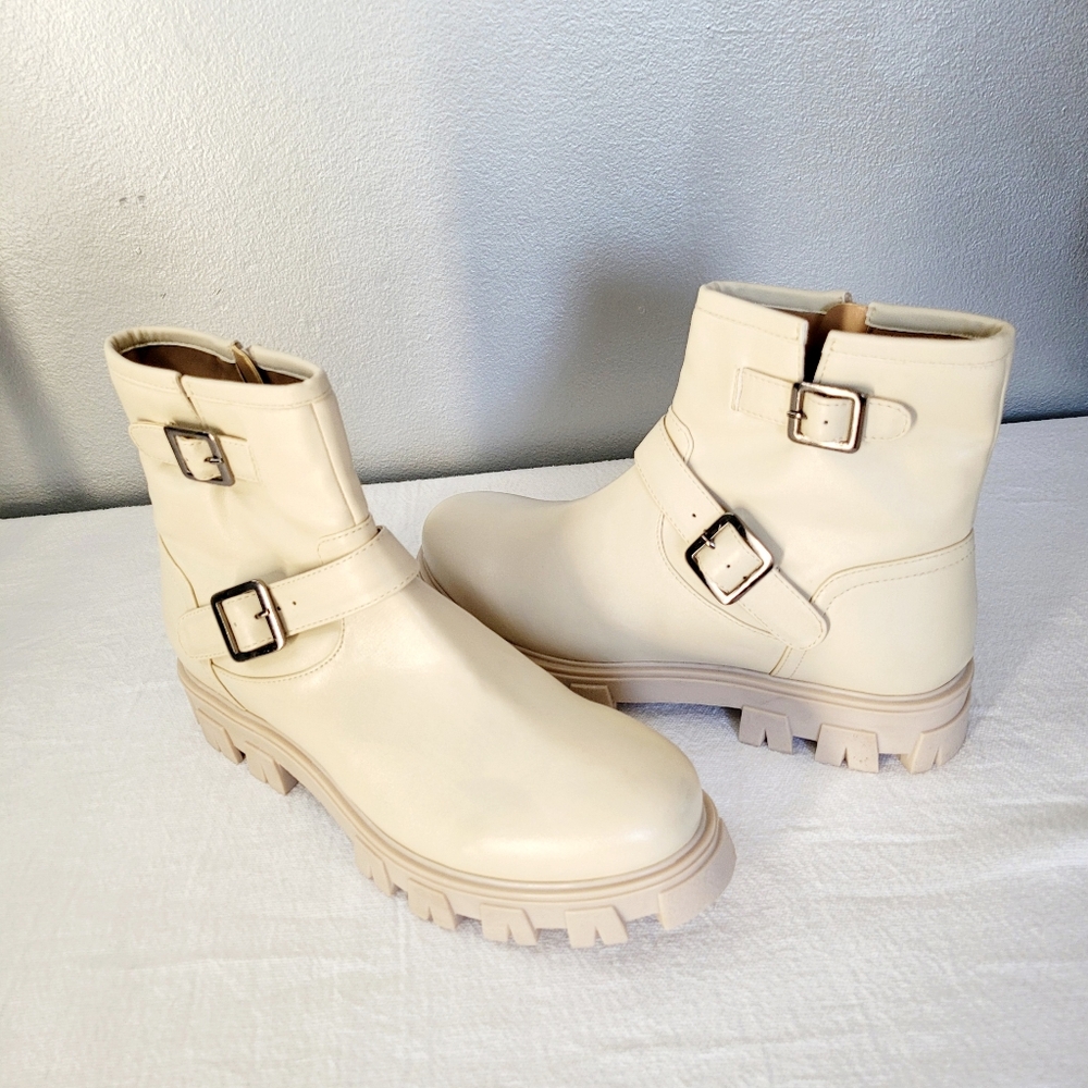 BC Born In California By Seychelles Cream Off-white Women's Boot Sz8 Buckle Zip